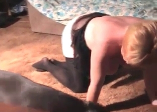 Hiary animal is the crazy amateur bestiality scene
