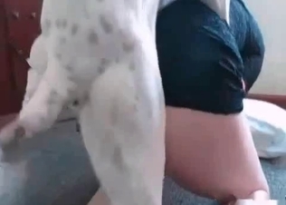 White hunter drills her small snatch