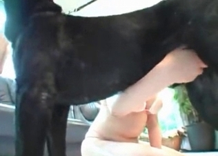 Slender young puppy enjoys zoo sex