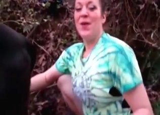 Brutal action with a nice animal