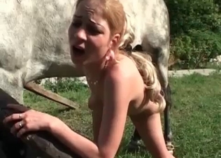 Nasty sex with a nice blonde