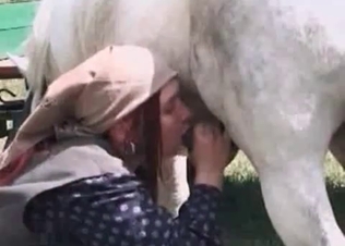 Farm girl takes a horse wiener