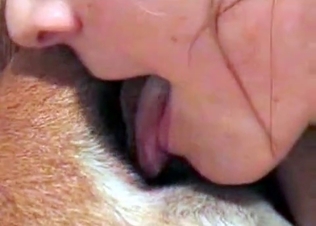 Dirty licking action in the zoo porn